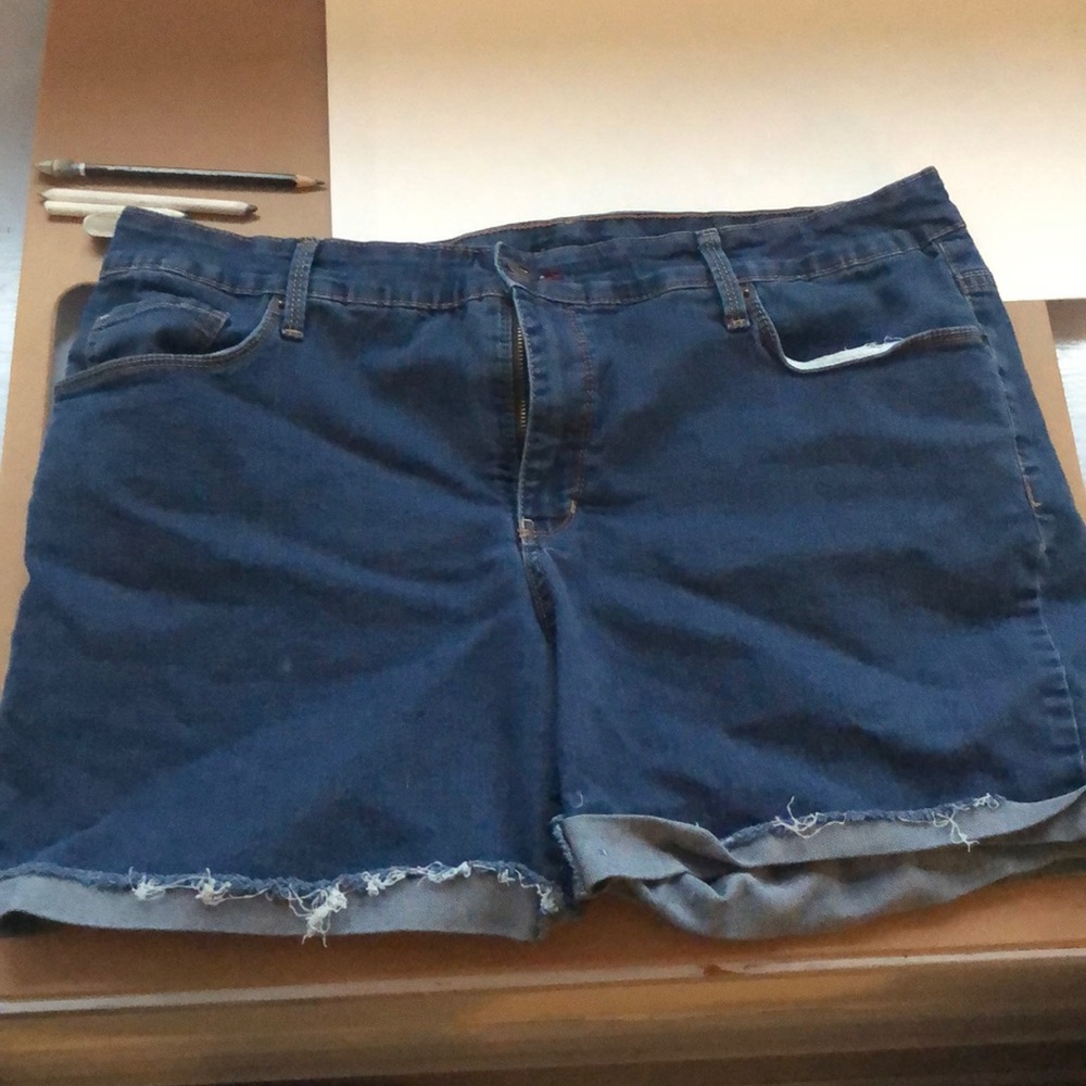 Faded Glory shorts